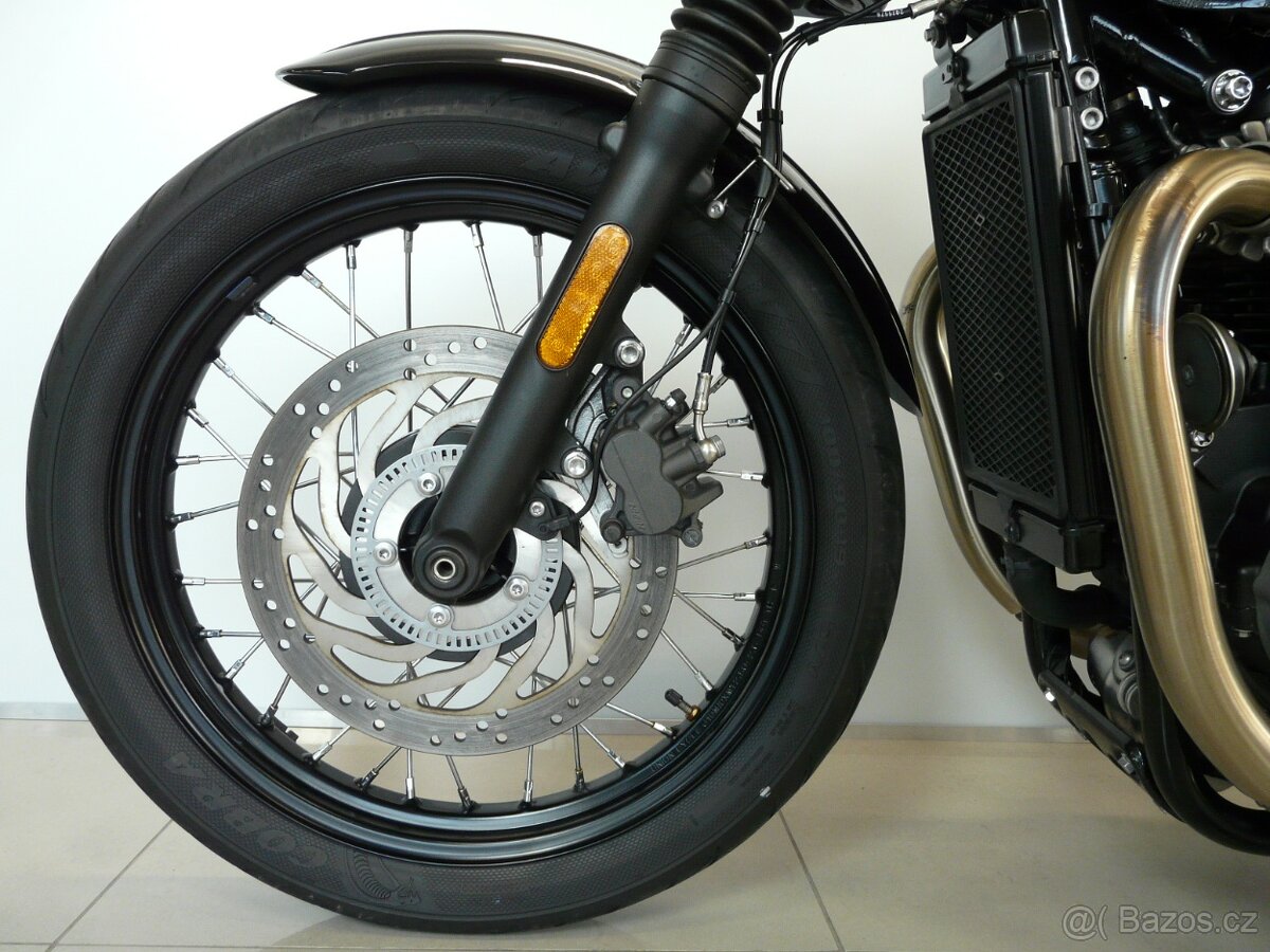 Triumph Bonneville Bobber 2020 - 18