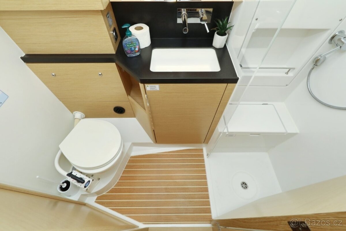 Plachetnice HANSE 460 - 18