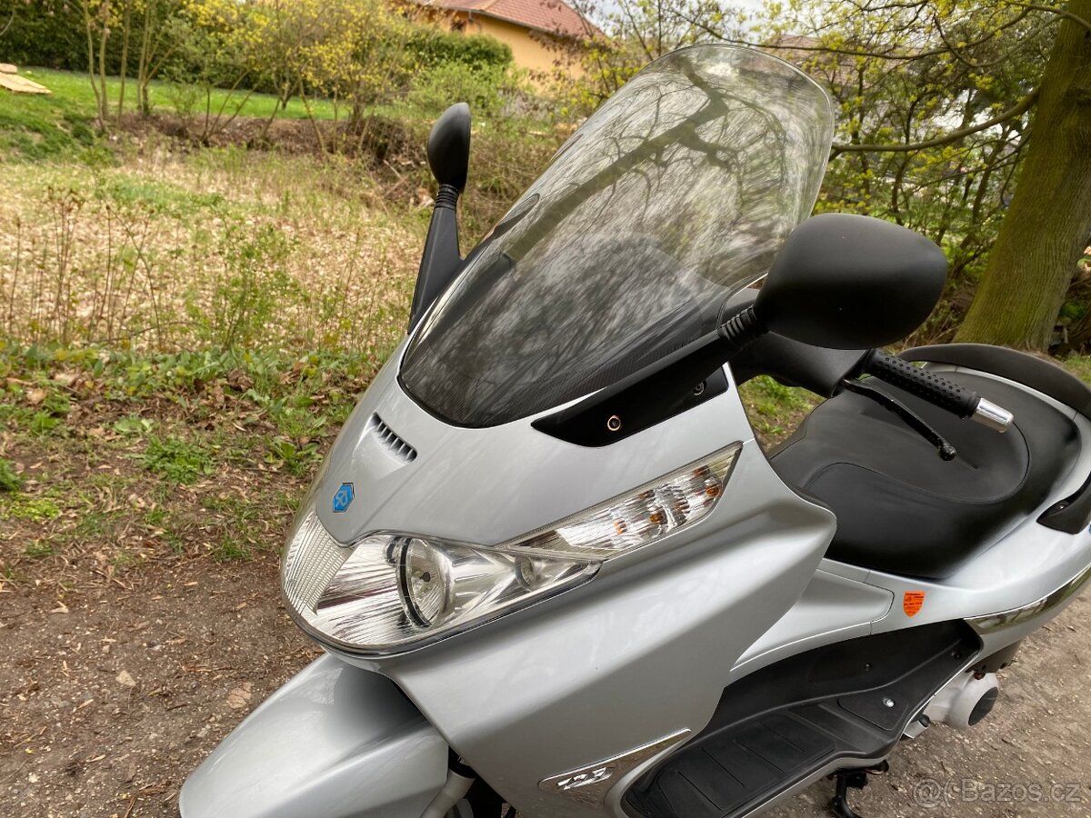 Piaggio X8 125 - 18