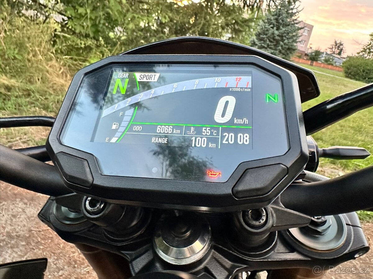 Kawasaki Z900 SE - 18