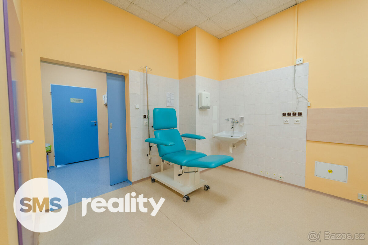 Prodej kompletně zařízené a zkolaudované ordinace - připrave - 18