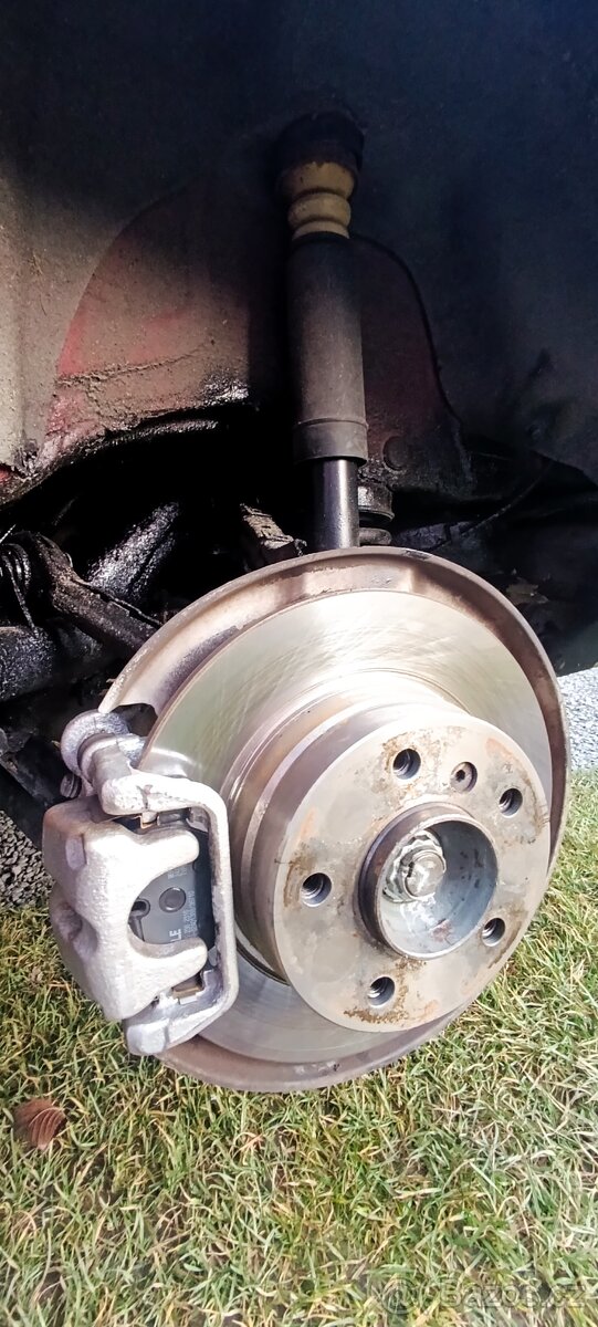 BMW e81 116i , r.v. 2008 - 18