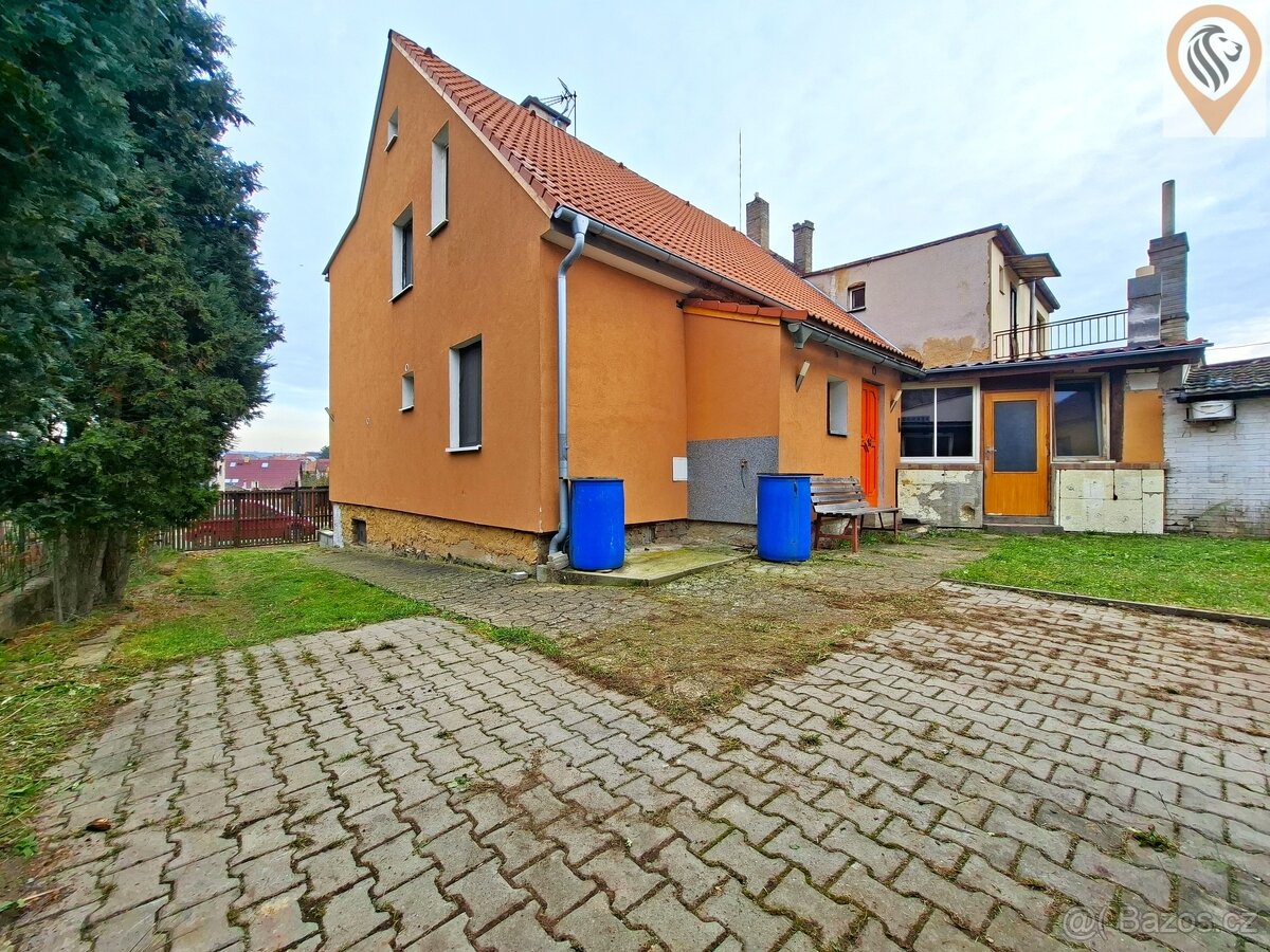 Prostorný rodinný dům v klidné části Rakovníka 4+1, 220 m² - 18