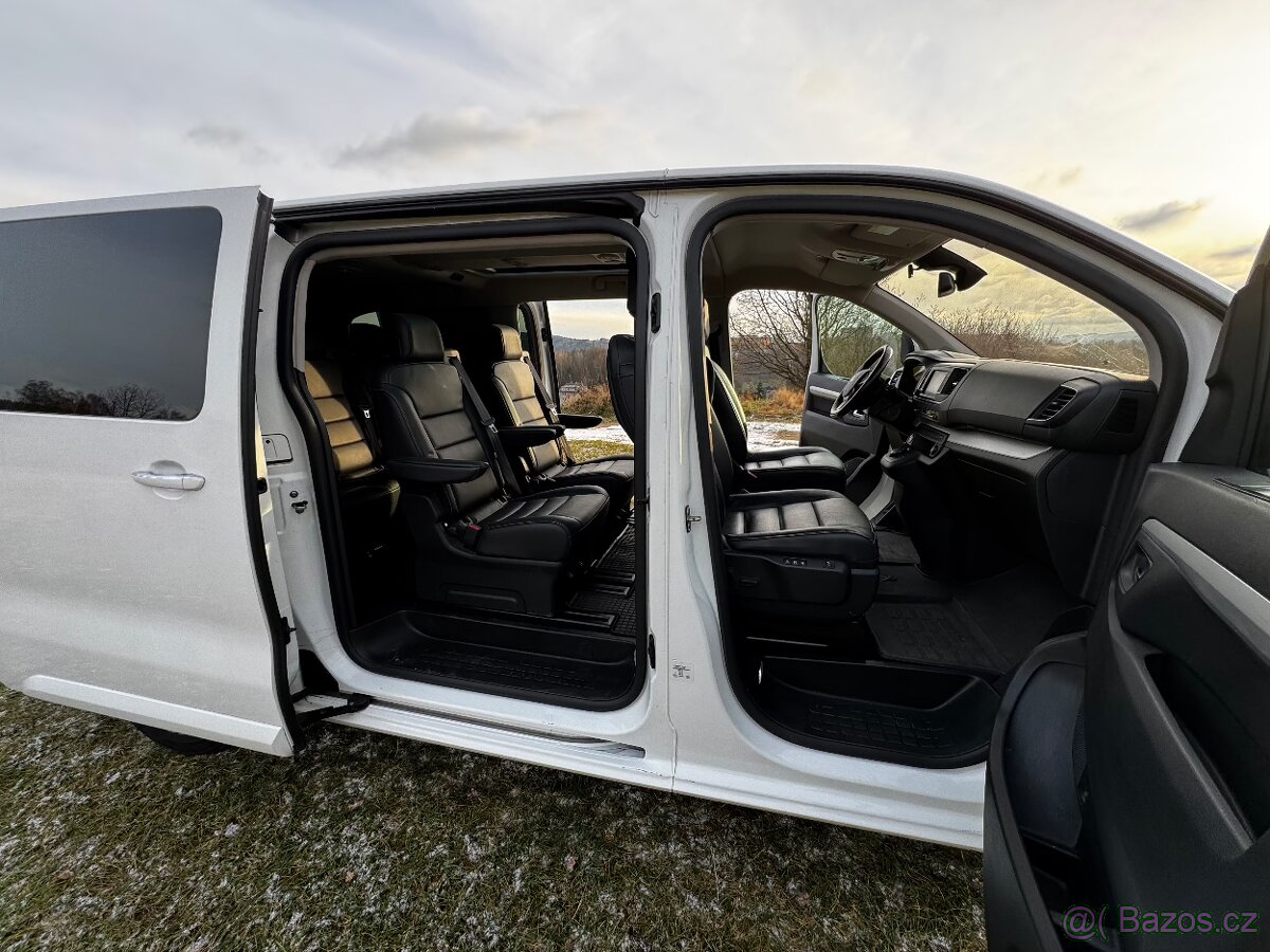 Peugeot Traveller Allure Long 2.0 BlueHDi - 18