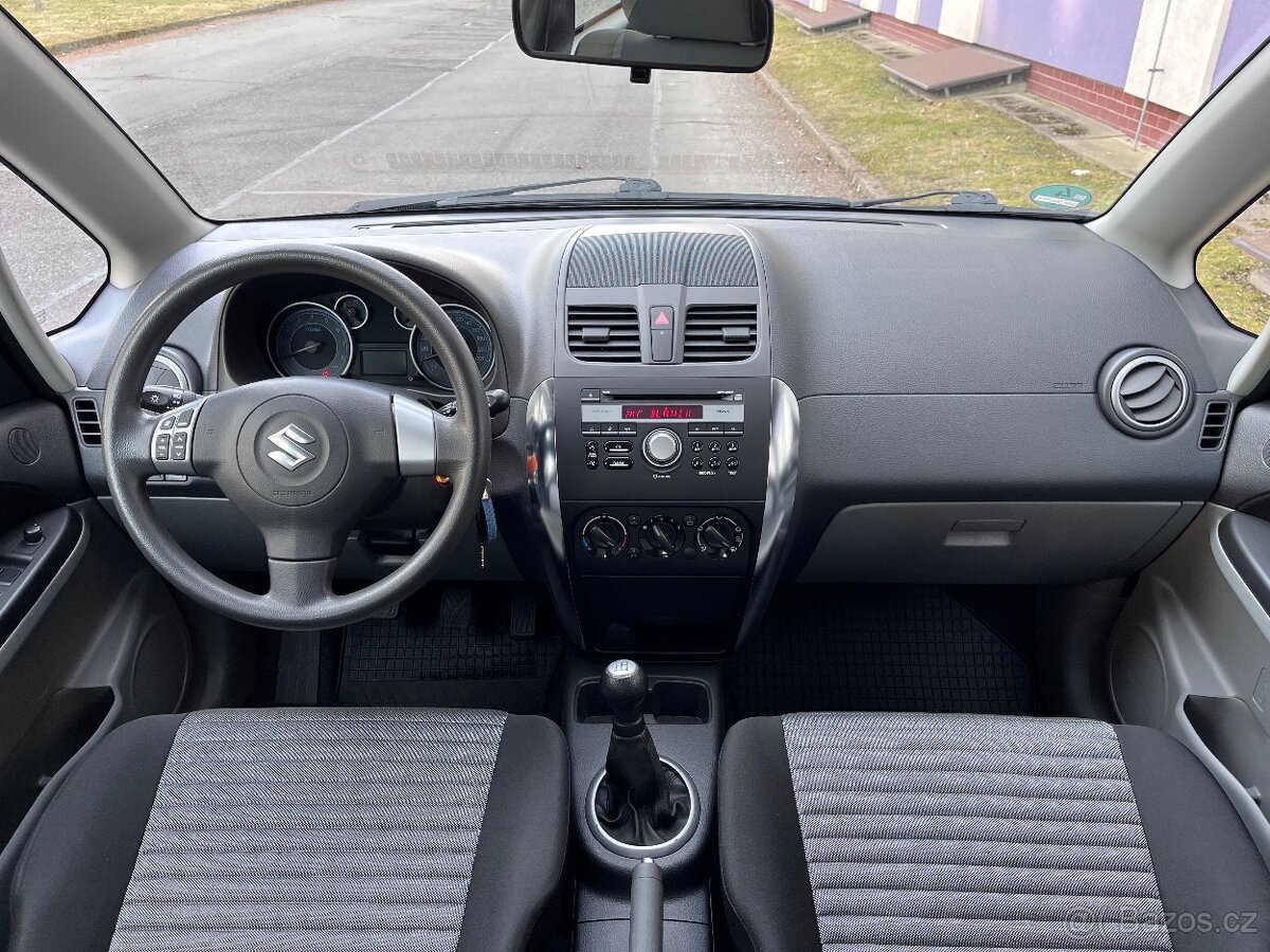 Suzuki SX4 1,6i 4WD 1.maj./servis.k./pneu - 18