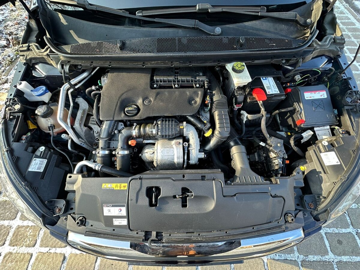 Peugeot 308, 1,6 HDi 88 kW PANORAMA - 18