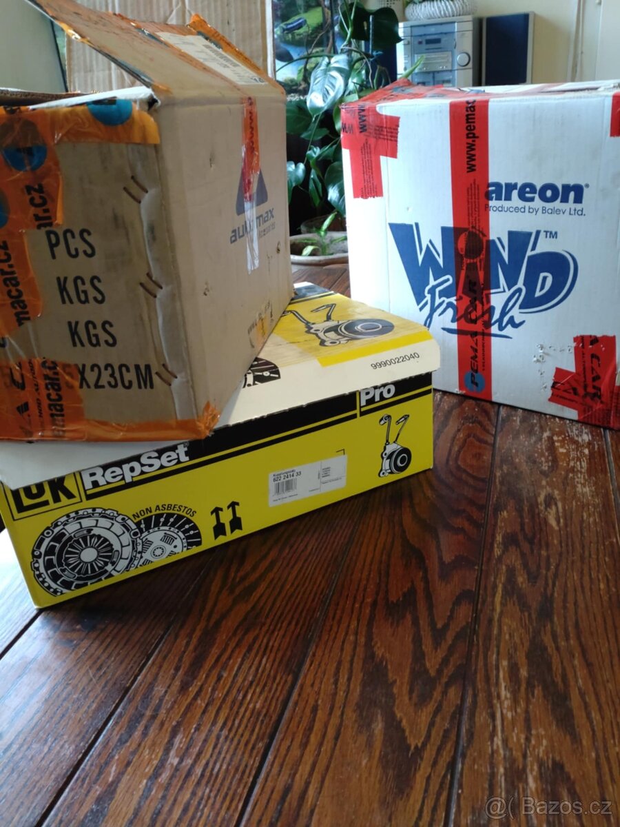 Modely aut TAXI 93 kusů POUZE KOMPLET - 18