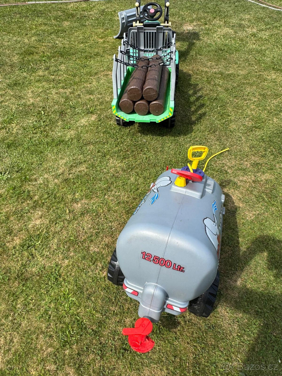 Šlapací traktor Rolly Toys nafukovací XXL + 2 vleky a pluh - 18
