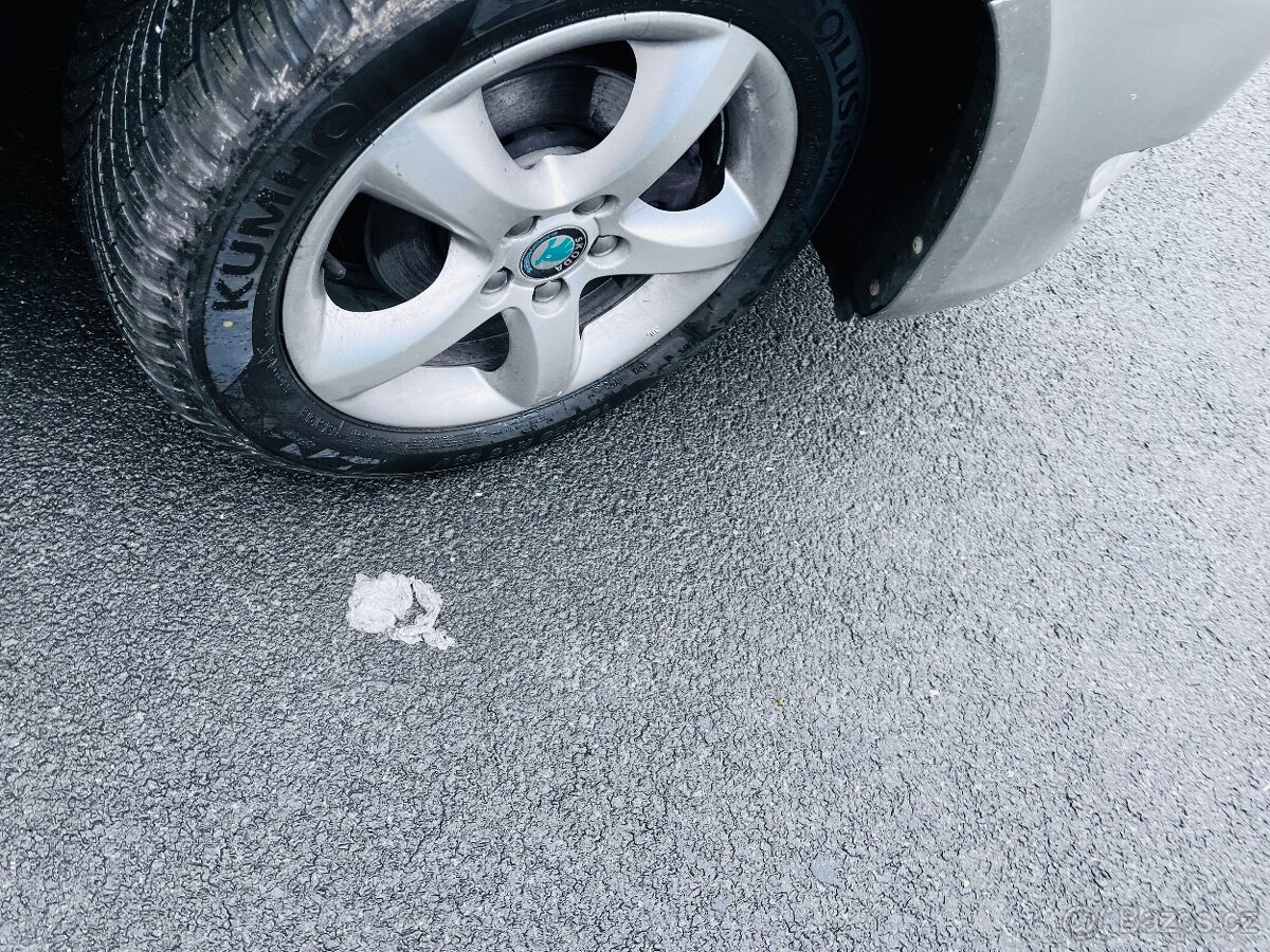 ŠKODA FABIA COMBI 1.2 TSi NAJETO JEN 92 TIS KM TAŽNÉ ALU KOL - 18