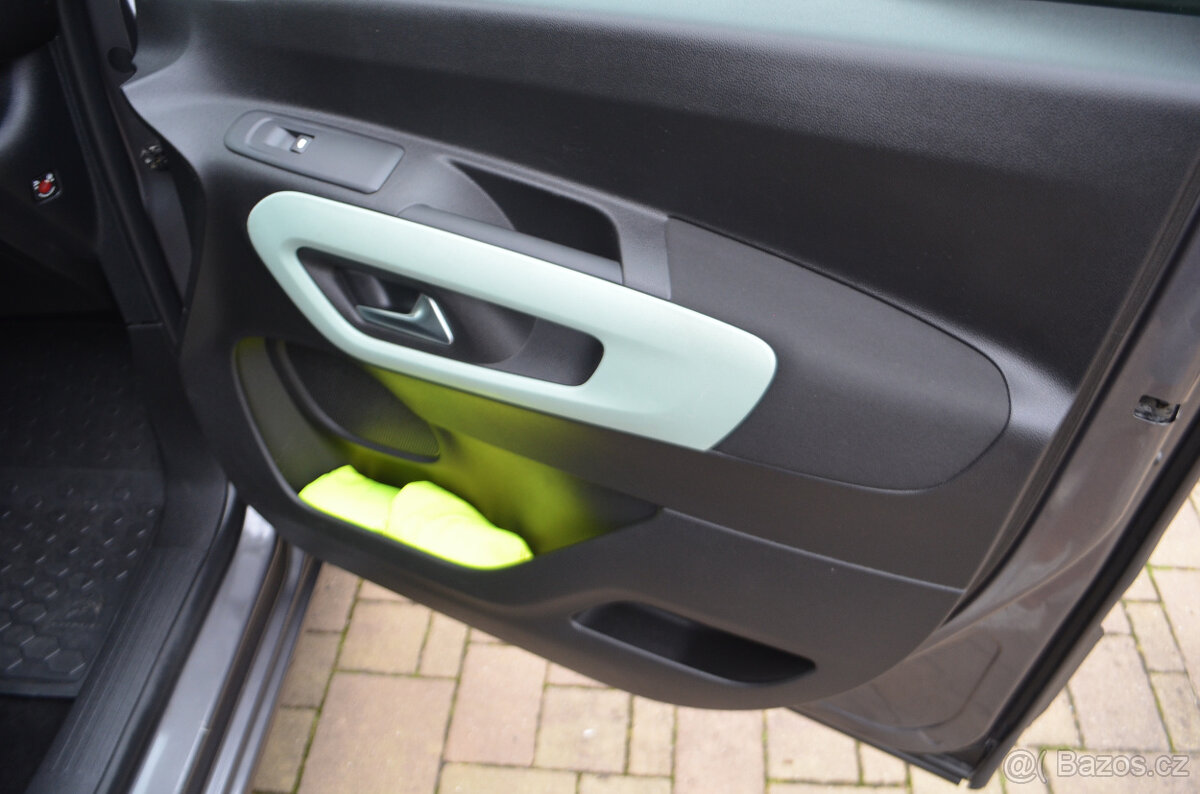 PRODÁM CITROEN BERLINGO 1.2 BENZIN 110PSMODEL 2020 - 18