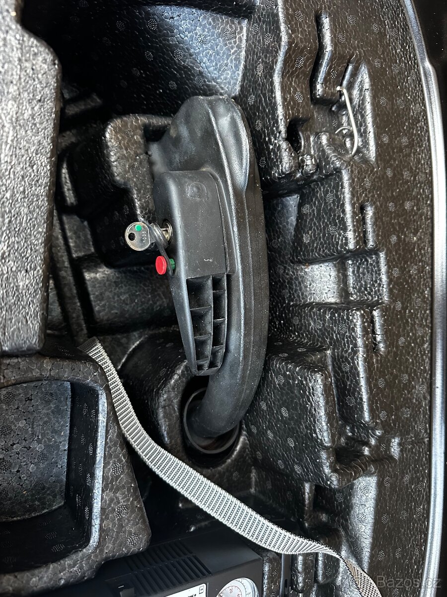 1.4tsi 110kw, 12/2015, 114000km, JOY, Xenon, Navi - 18