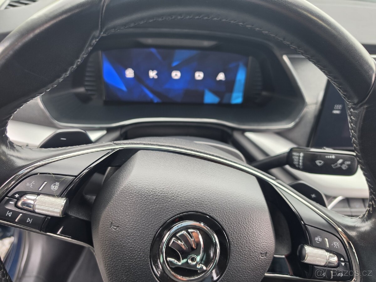 Škoda Octavia
IIII.2.0 TDI 110KW Led - 18