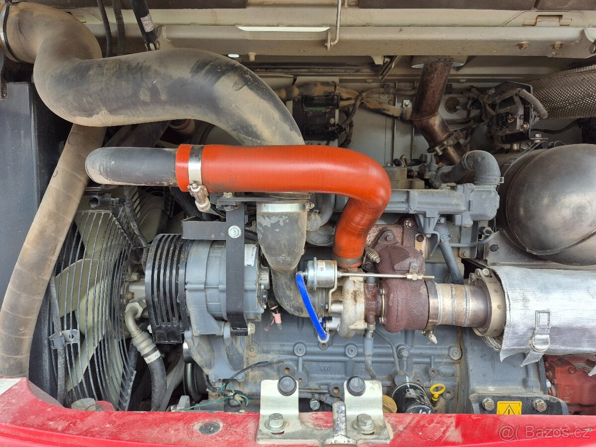 Pásové rypadlo Takeuchi TB2150 - 18