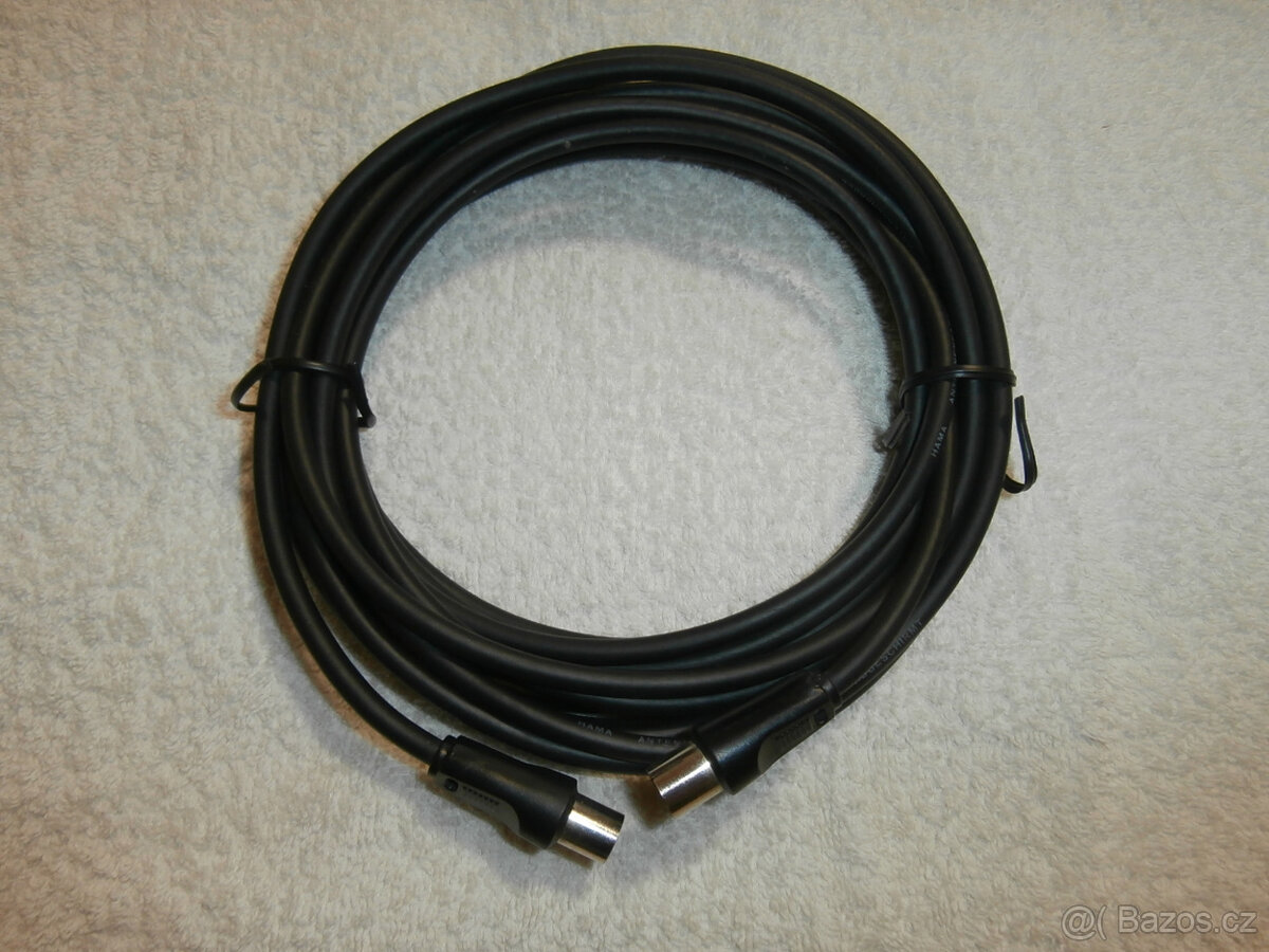 Audio - video kabely a adaptéry - 18