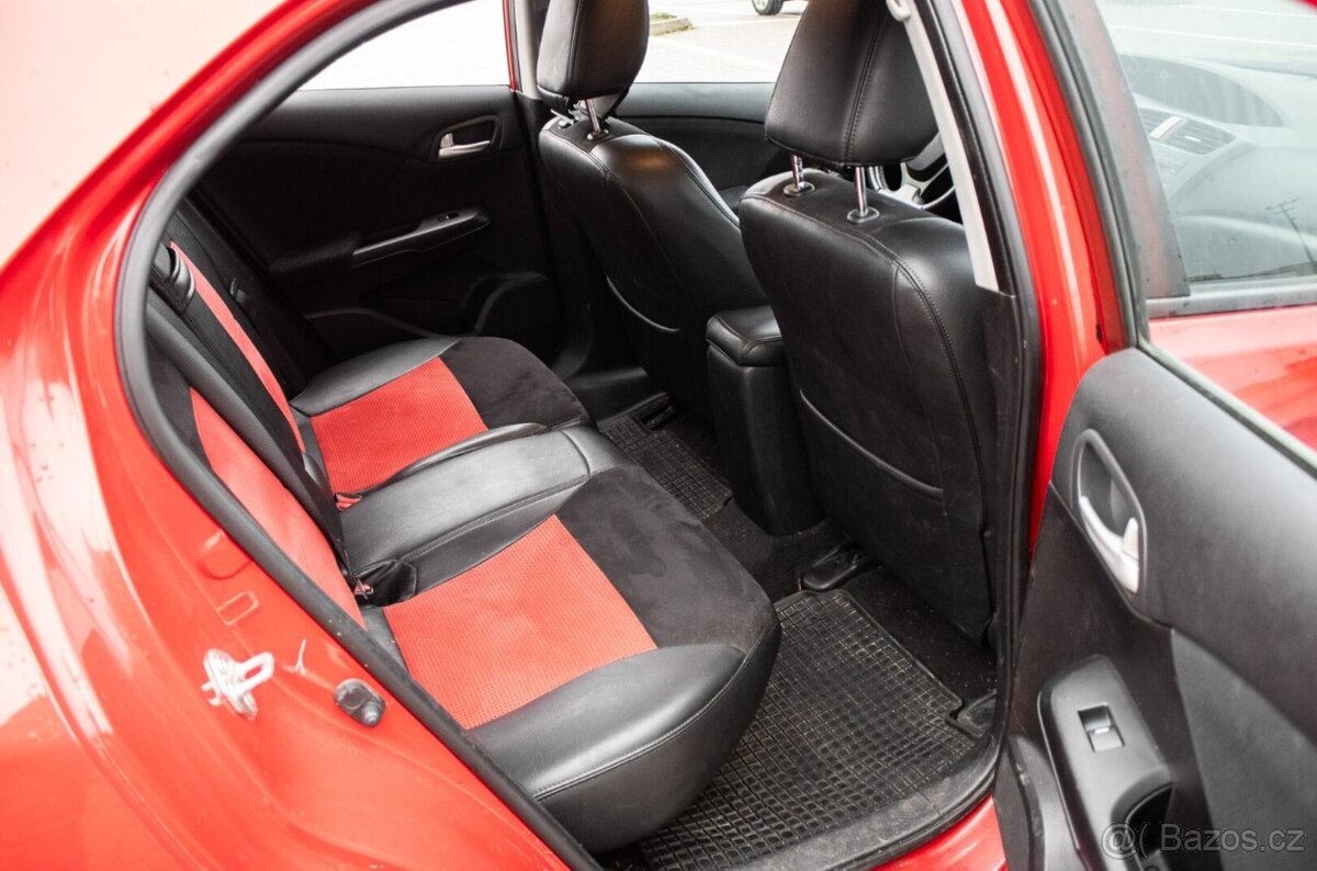 Honda Civic 73kW (2012) - 18