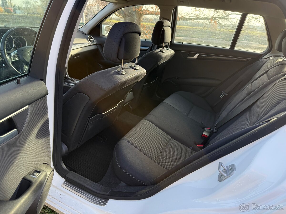 Mercedes-Benz W204 Facelift C180 CDI - 18