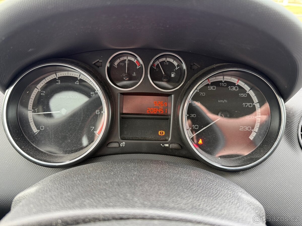 PEUGEOT 307 kombi, nová STK, nové zimní pneumatiky - 18