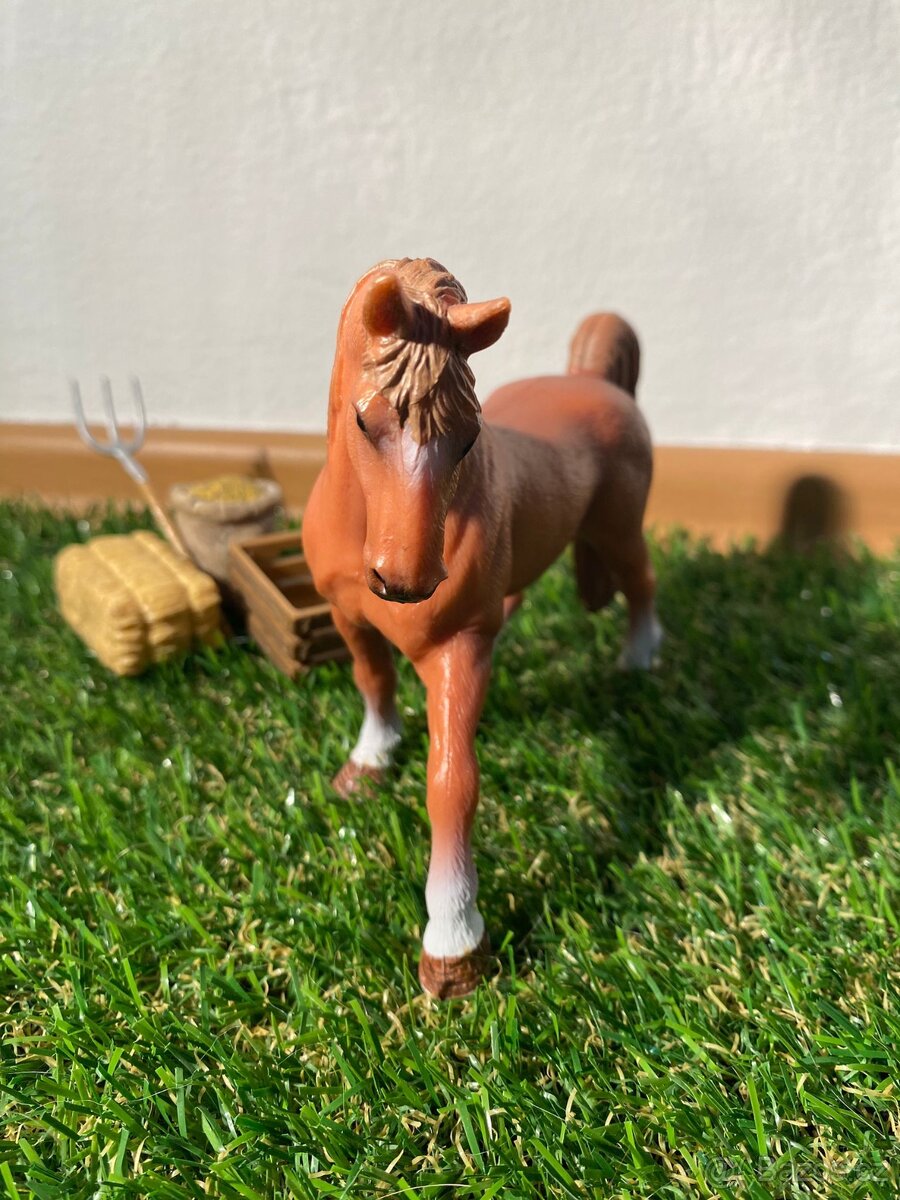 Fake identický schleich - 18