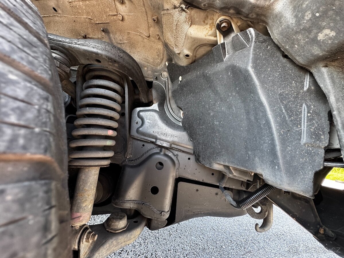 Toyota Land Cruiser 95 3,0 TDi 92kw 4x4 dovoz Taliansko - 18