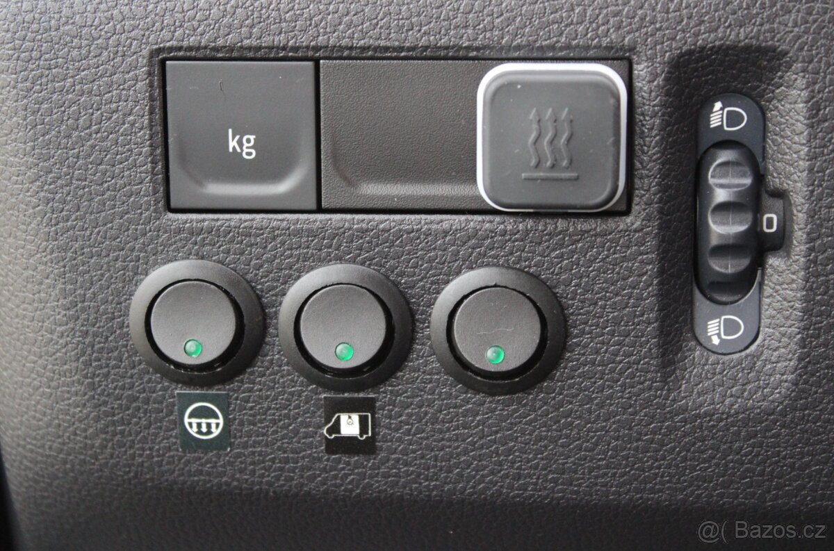 Renault Master 2.3,PŘEPRAVNÍK KONÍ THEAULT,KLIMA,ČR,1.MAJ - 18