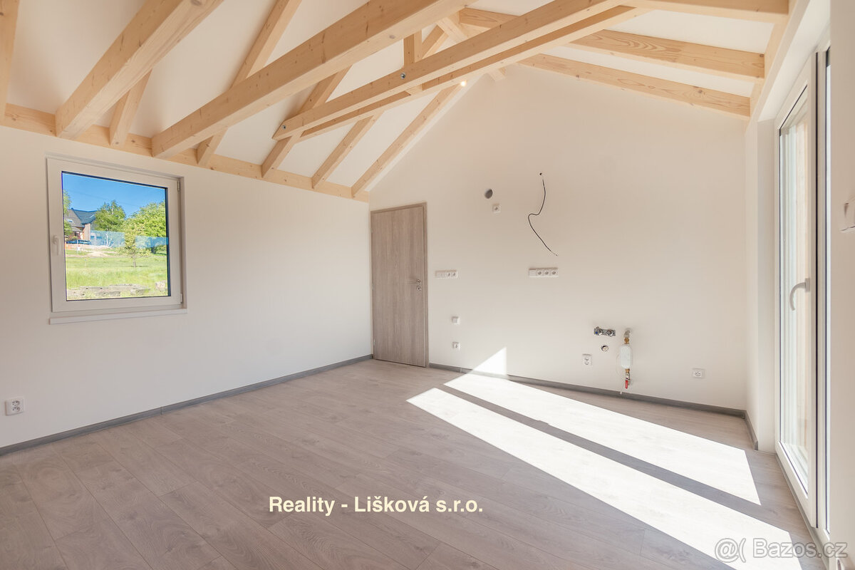 Prodej nového malometrážního domku s pozemky 1394m2 v lokali - 18