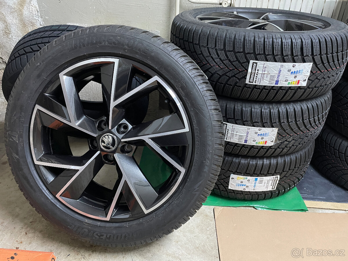 ŠKODA KODIAQ NOVÁ R19 TRIGLAV 235/50/19 103V XL DOT2023 - 18