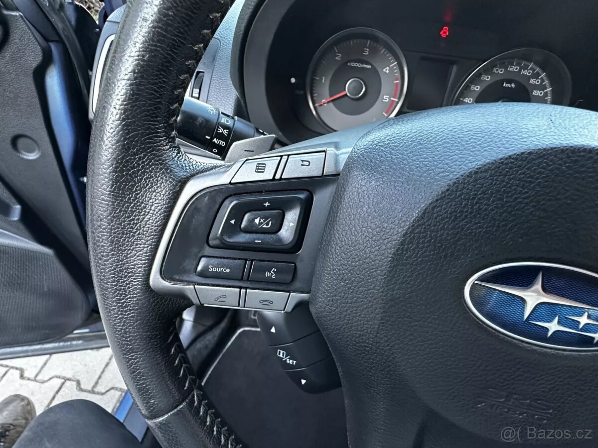 Subaru Forester SJ 2.0 D 4x4 Kůže Navi Xenony Panorama Tažné - 18