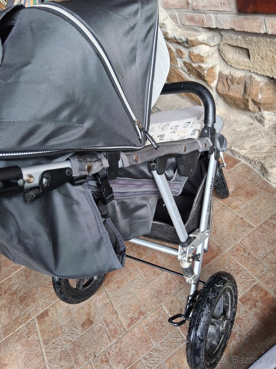 Prodám kočárek easy walker sky - 18