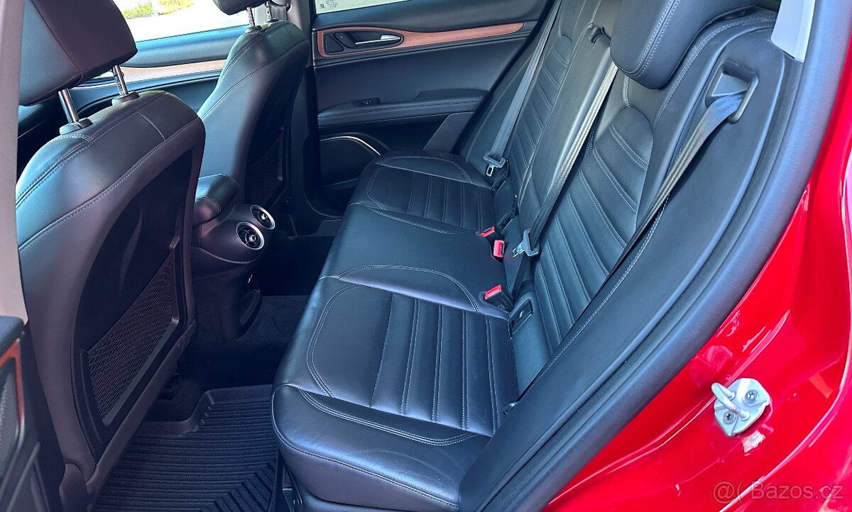 Alfa Romeo Stelvio 2.0T SUPER Q4 206kW - 18