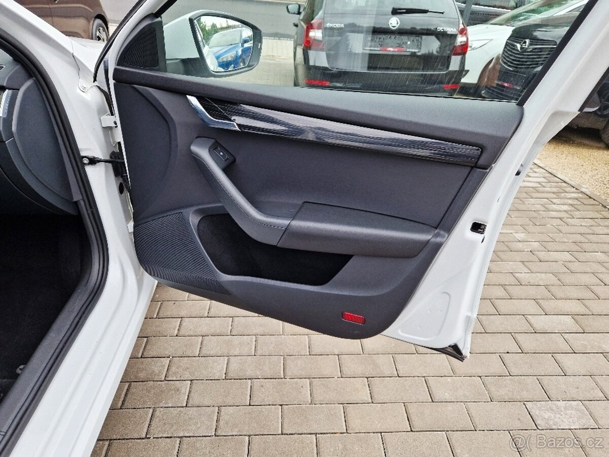 ŠKODA Octavia kombi, 1.5 TSi (110 kW), r.v. 2020, LED, tažné - 18