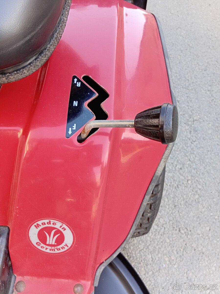 Prodám zahradní traktor MTD - 18