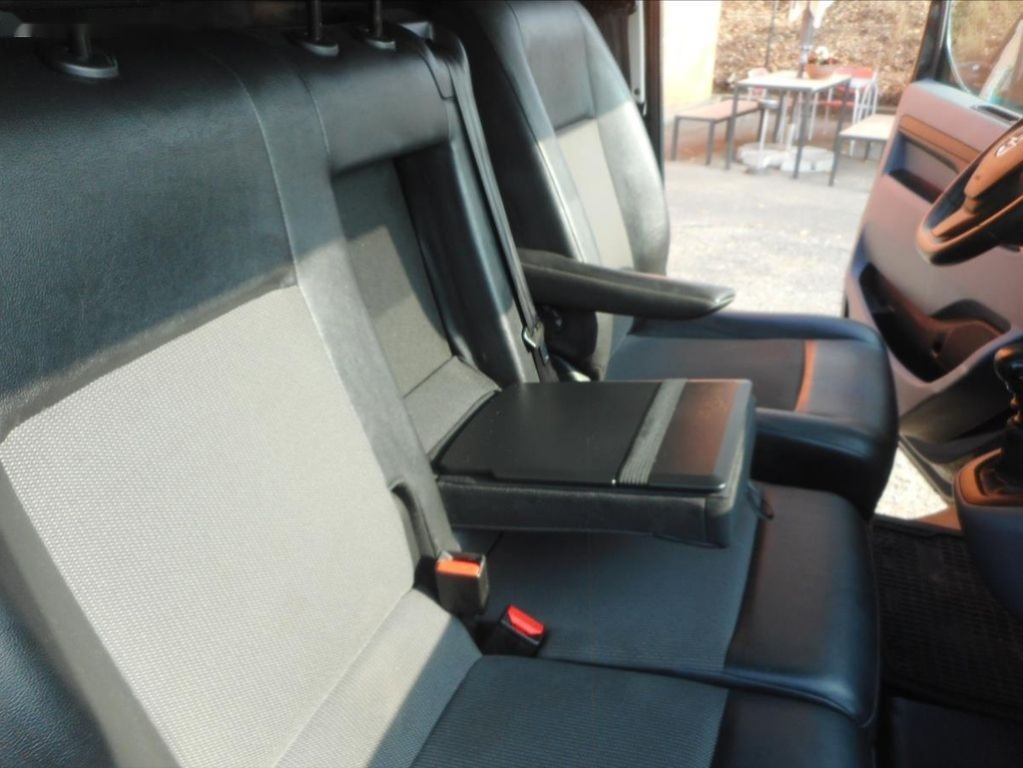 Opel Vivaro,2,0 CDTi - 18