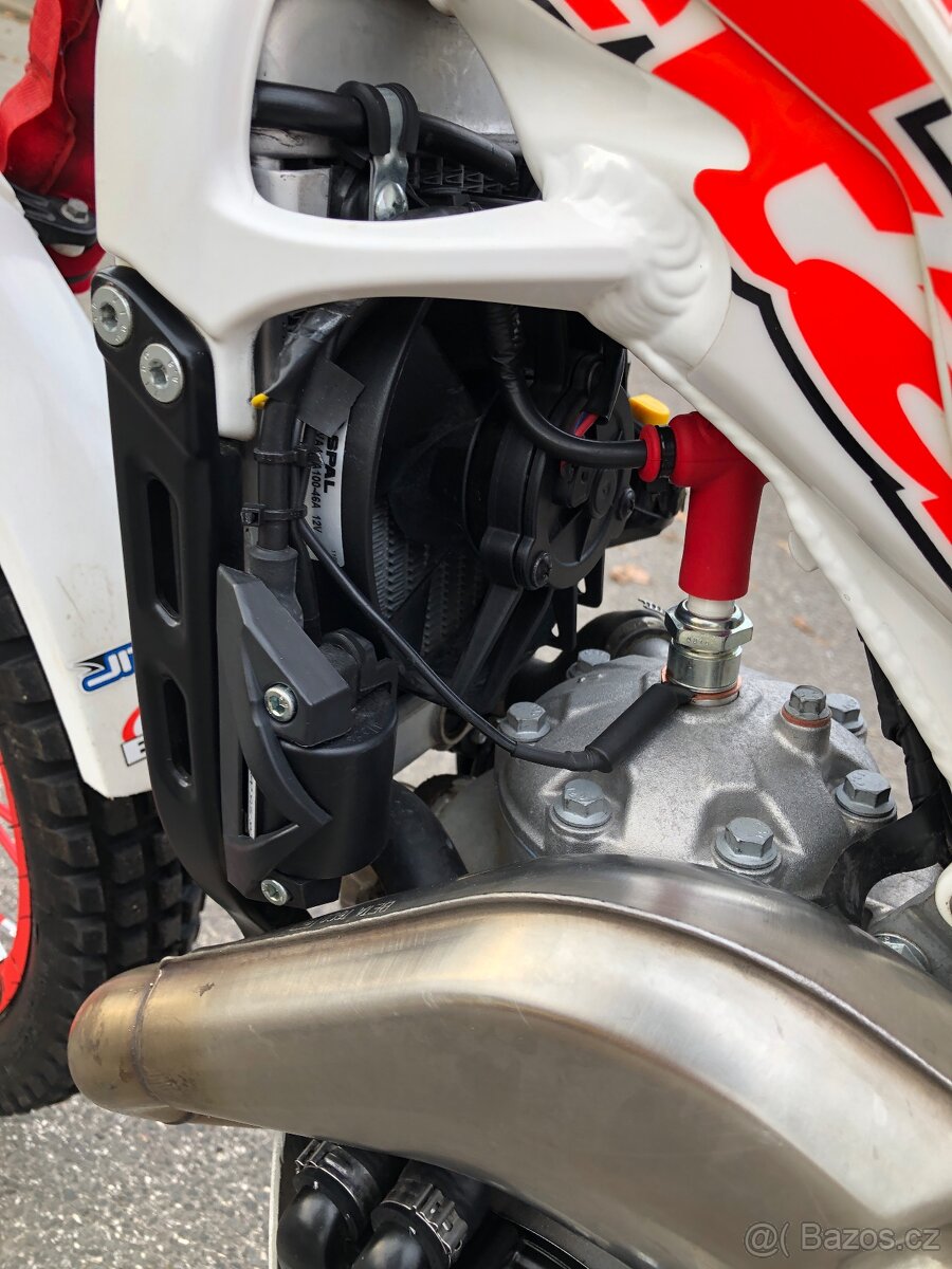 Trial Beta EVO 300 2T, CZ TP, TOP stav - 18