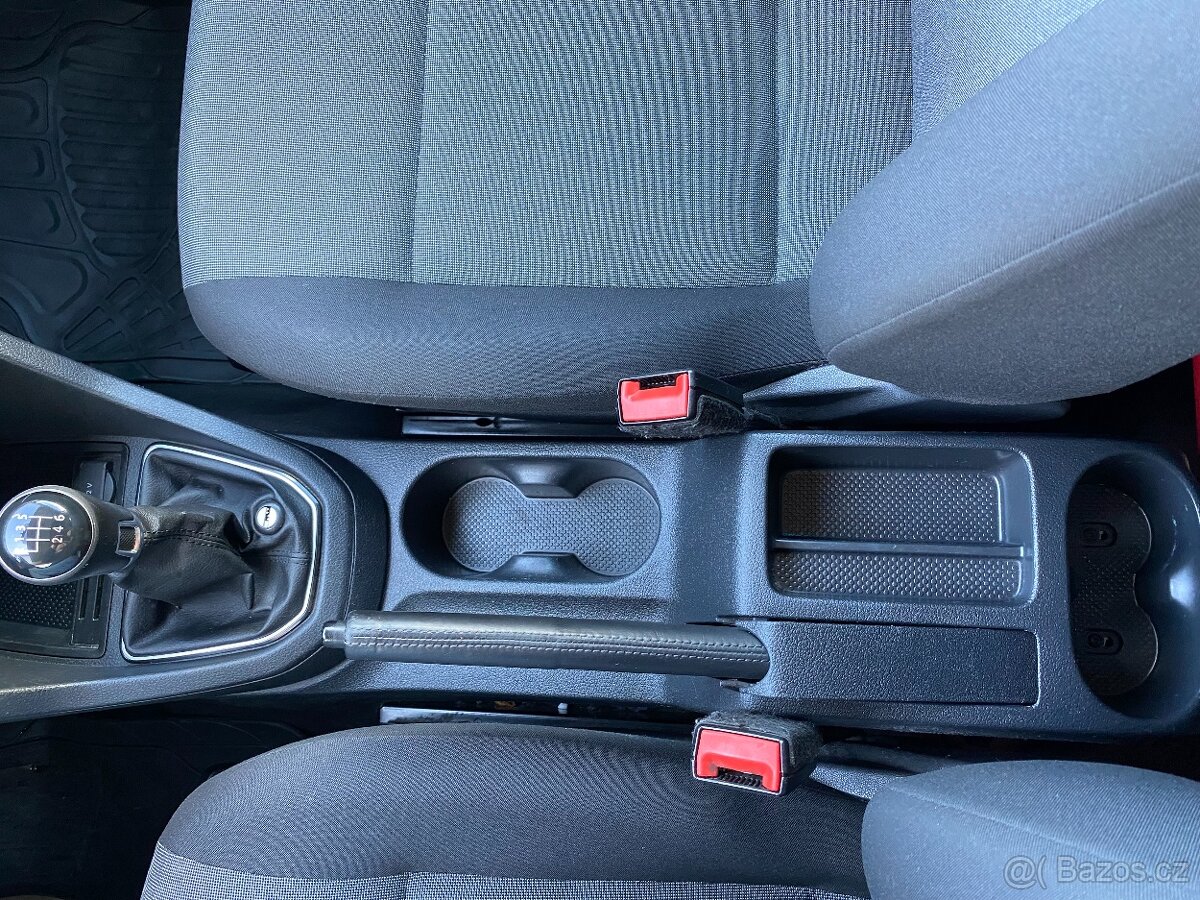 VOLKSWAGEN CADDY 1.4 TGI KLIMA / TAŽNÉ / TEMPOMAT - 18