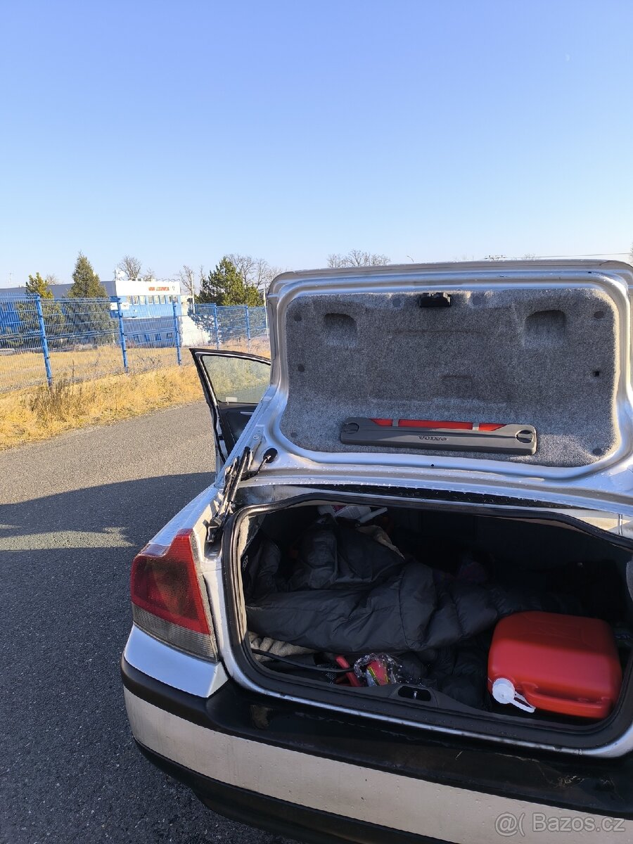 Volvo s60 2.4d 96kw 2003 - 18