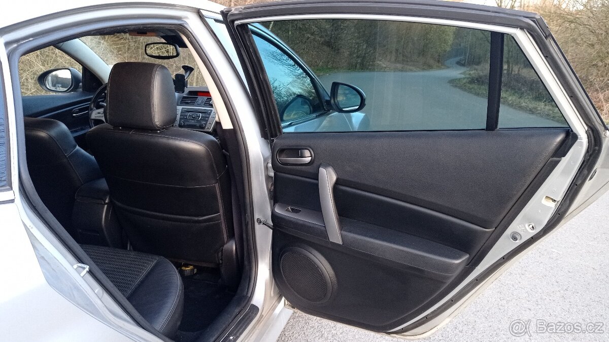 Prodám Mazda 6, 2.0 103kW, diesel, r.v. 2008 - 18