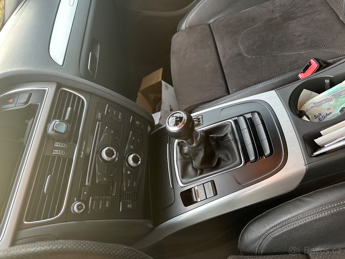 Nepojízdná A4 B8K5 2.0 TFSI (2012) 3x S-line - 18