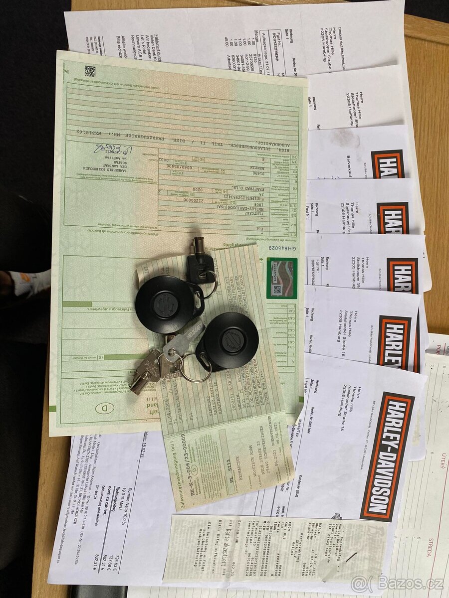 Harley-Davidson FLHTCUSE Ultra CVO 103 - 18