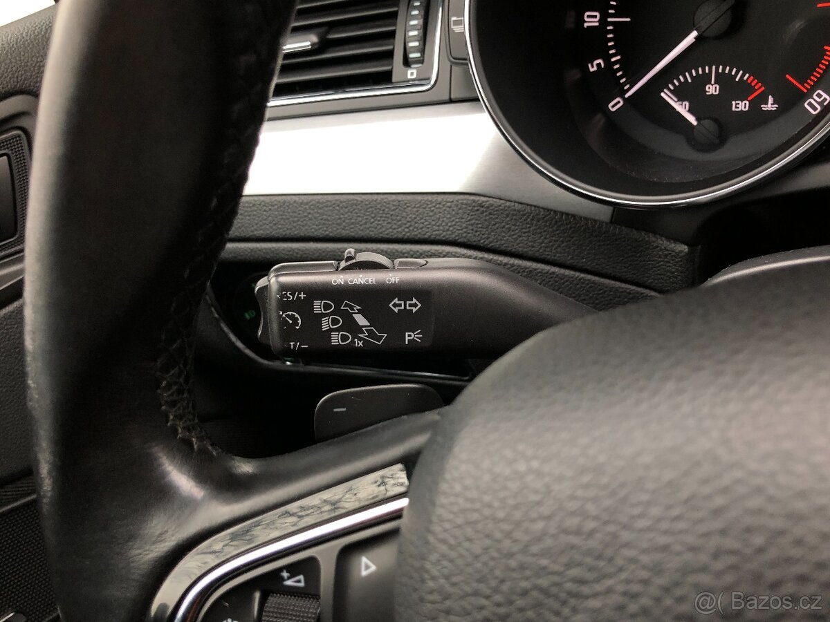 ŠKODA SUPERB COMBI 2.0TDI DSG - 18