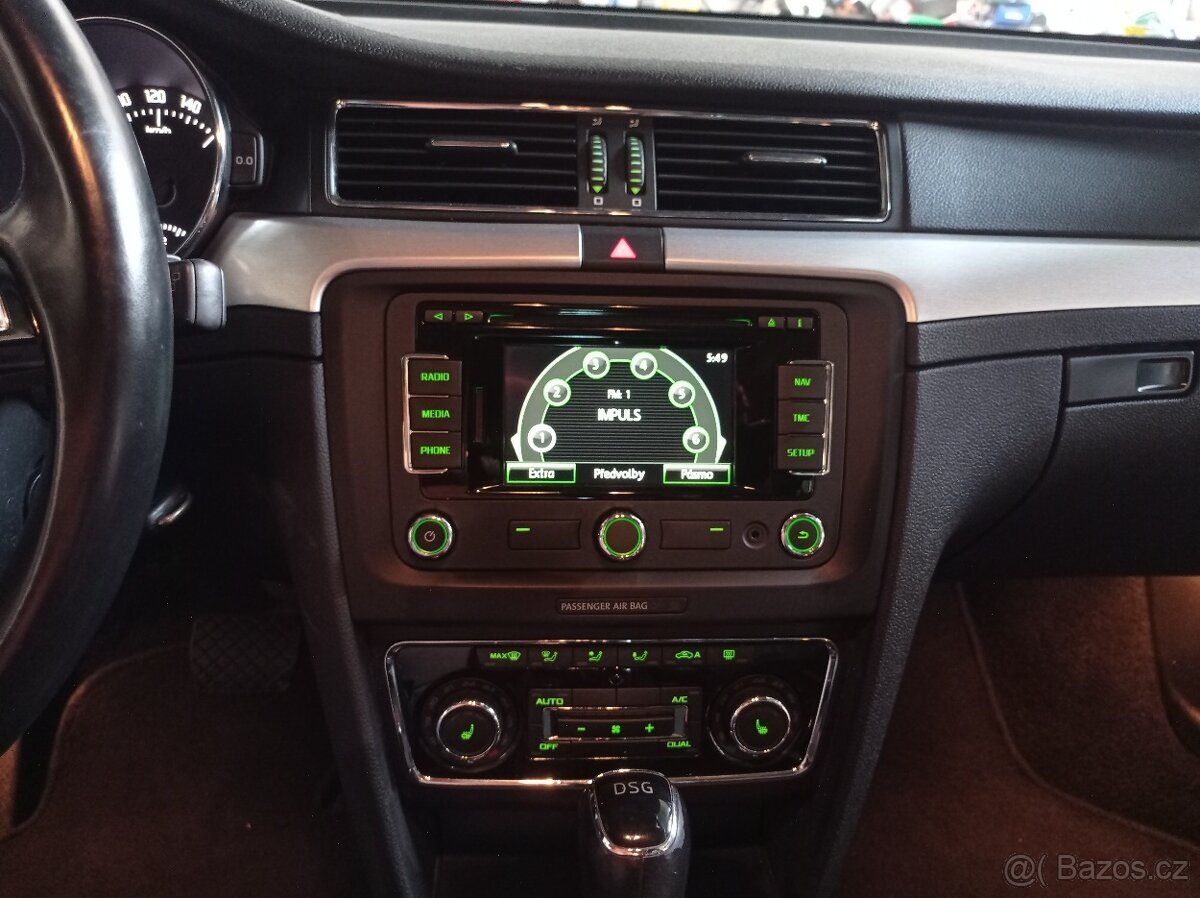 ŠKODA Superb 2 combi 2.0 TDI CR 103kW DSG NAVIGACE KRÁSNÝ. - 18