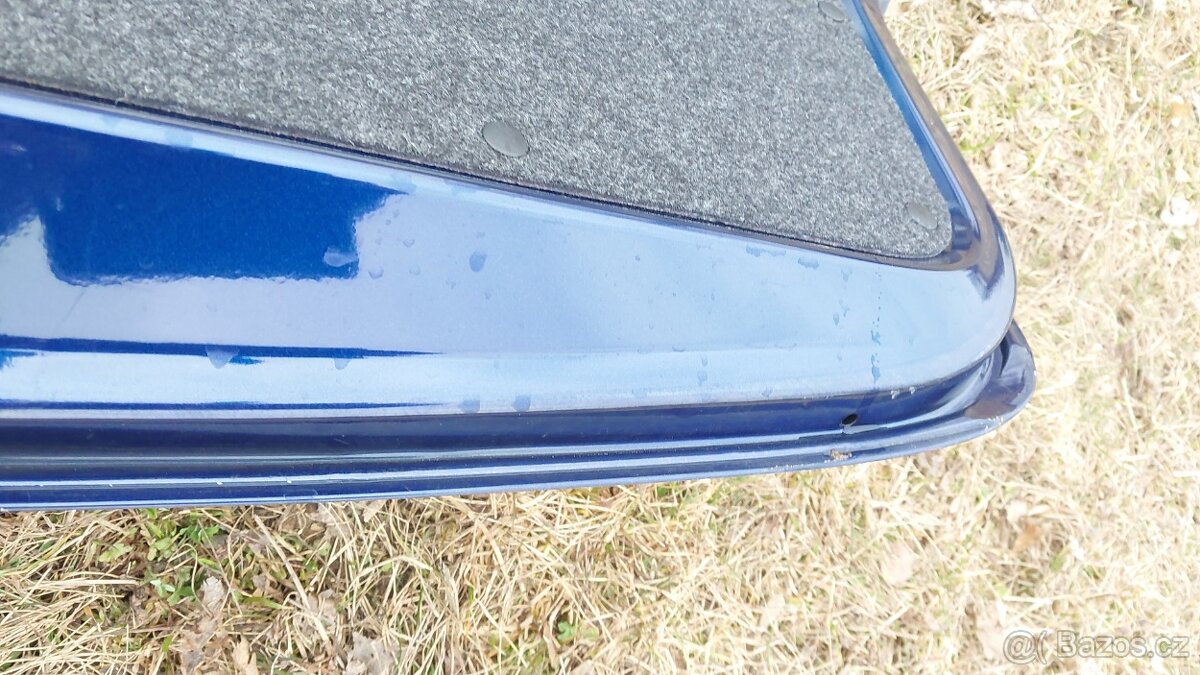 ŠKODA FABIA 2 – DVEŘE KUFRU MODRÉ 5dv. - 18
