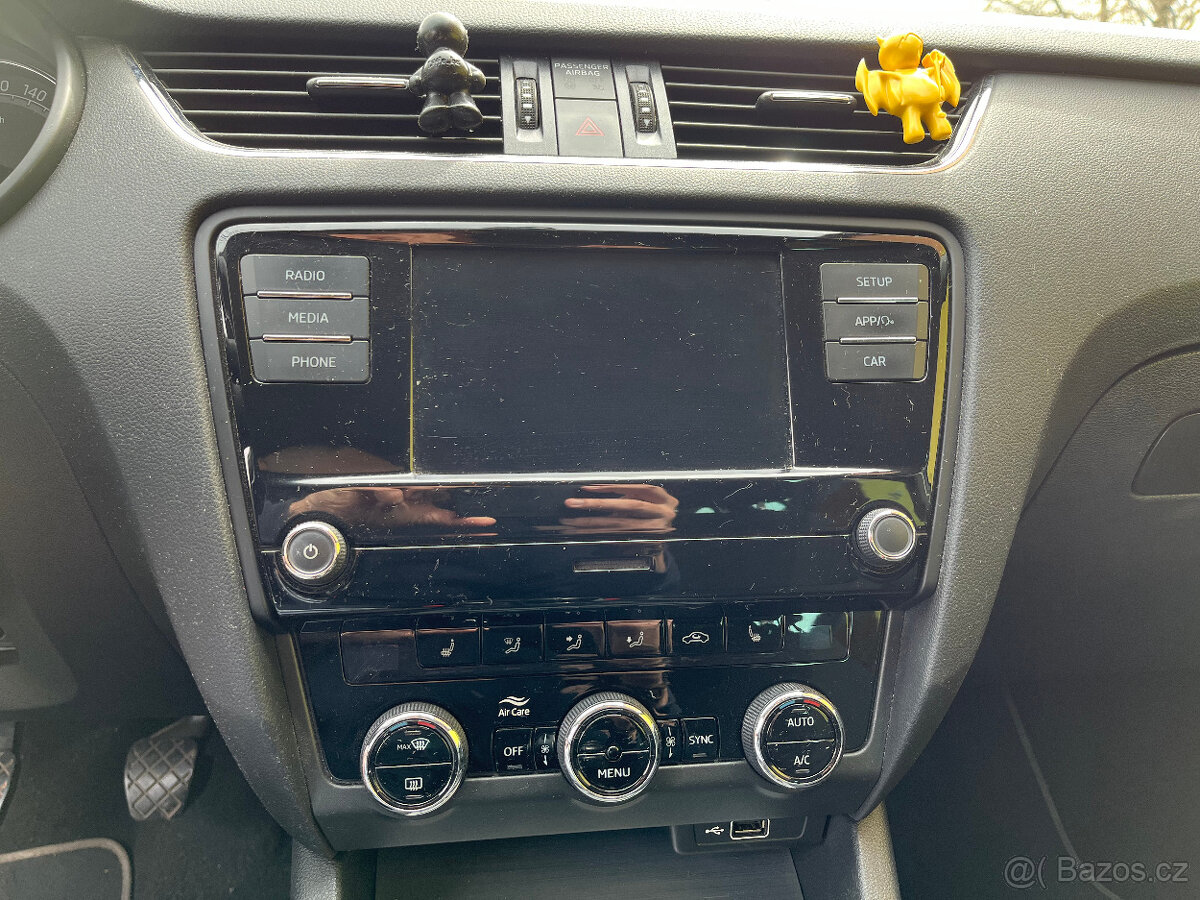 Škoda Octavia III 1,6 tdi - 18