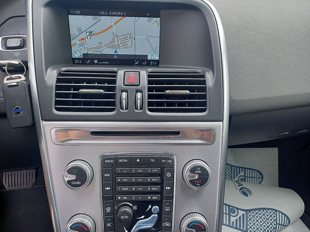 Volvo XC60 2.0D4 140kw+Automat+DPH+ROZVODY - 18