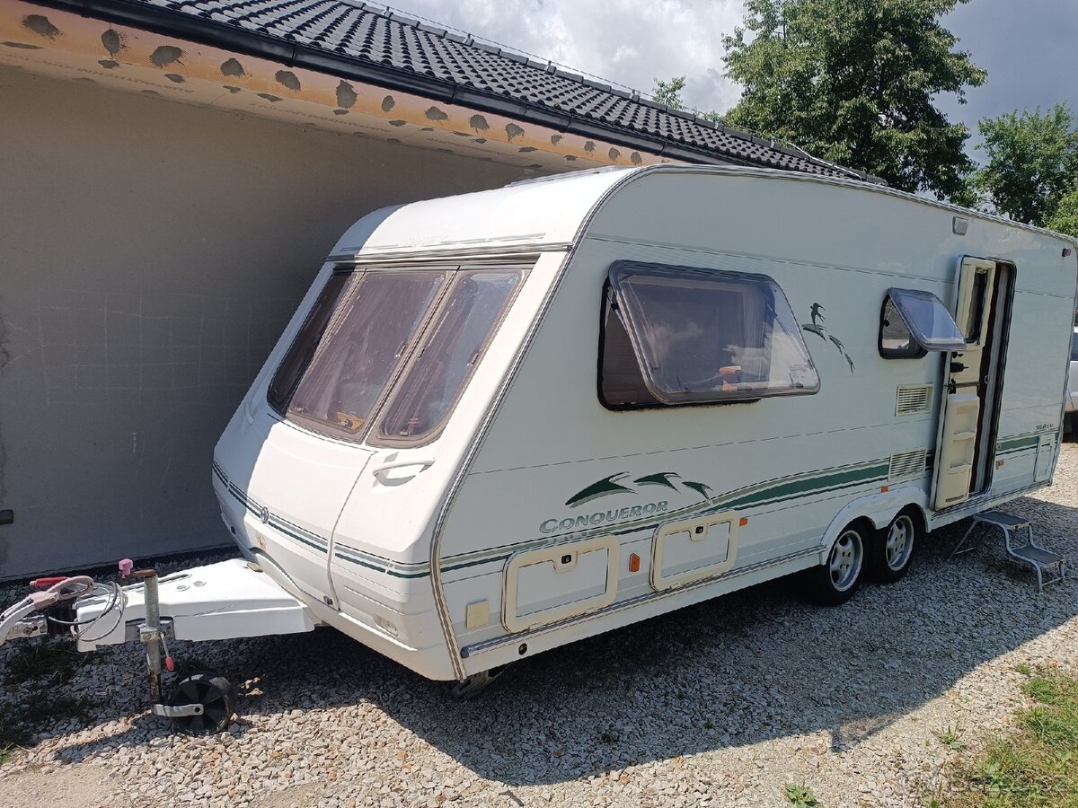 Prodám karavan Swift - 18