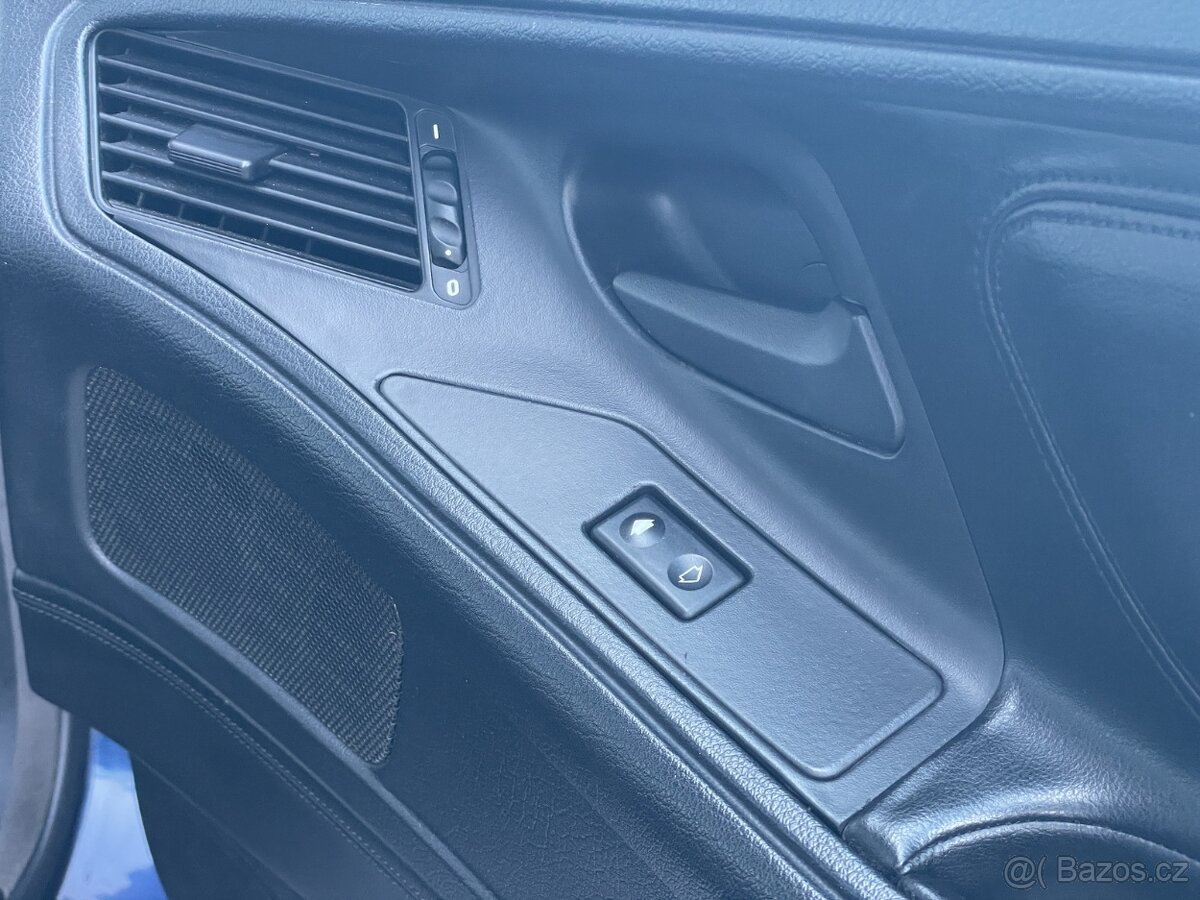 BMW 850i E31 V12 Manuál 1991 GT classic - 18