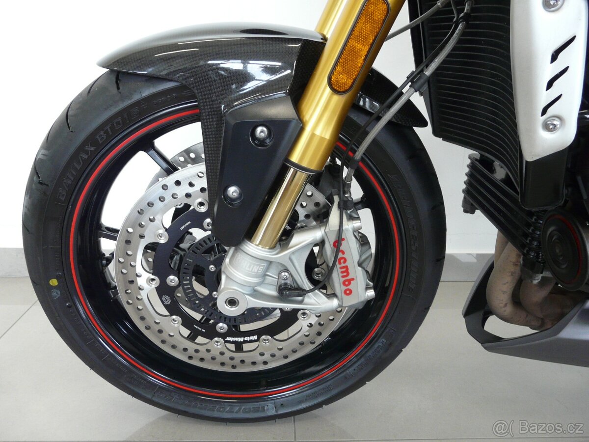 Triumph Speed Triple R 1050 - 18