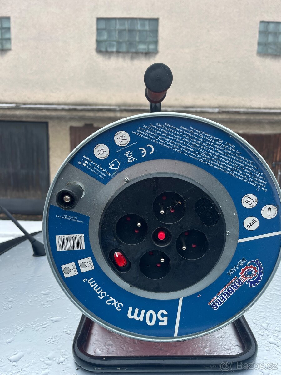 Vybavení dílny a zahrady - 18