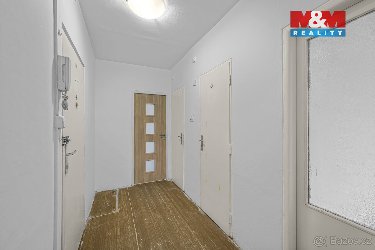 Prodej bytu 3+1, 58 m², Praha, ul. Ostružinová - 18