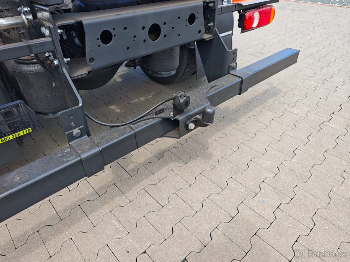 Iveco Eurocargo 120E18, nový 8t hákový nosič - 18