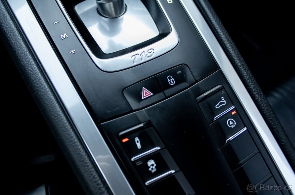 Porsche Cayman 718 S - 18